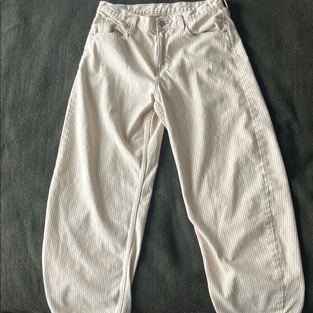 GAP Beige Barrel High Rise Pants